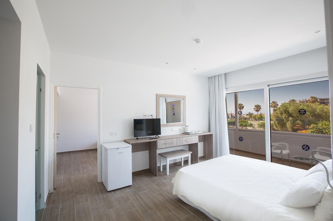 أيا نابا Stratovarius Nissi Rooms المظهر الخارجي الصورة